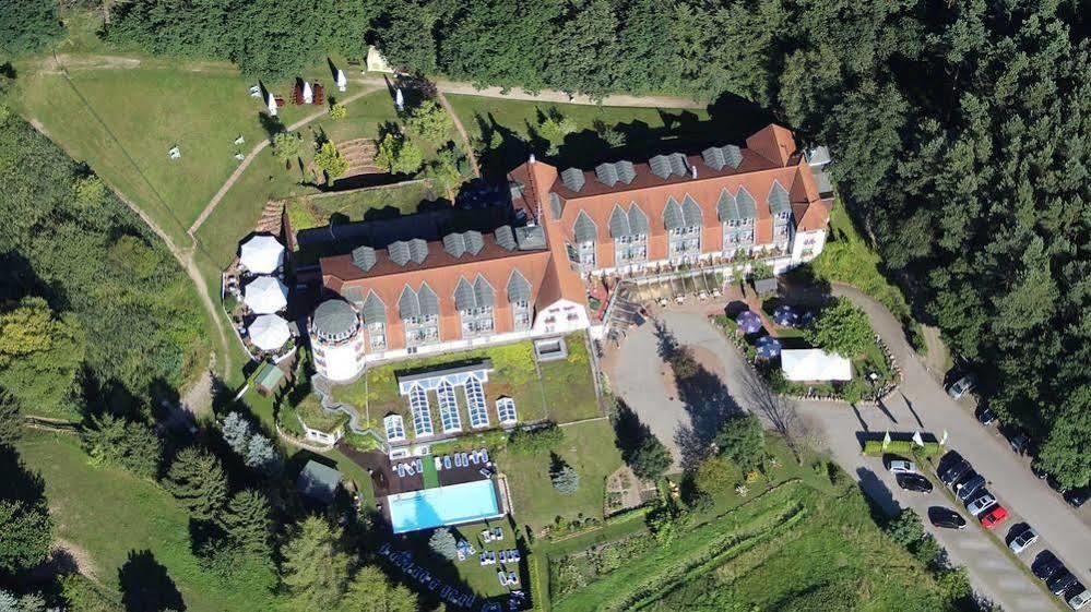 Hotel & Spa Sommerfeld - Adults Only Kremmen Exterior foto